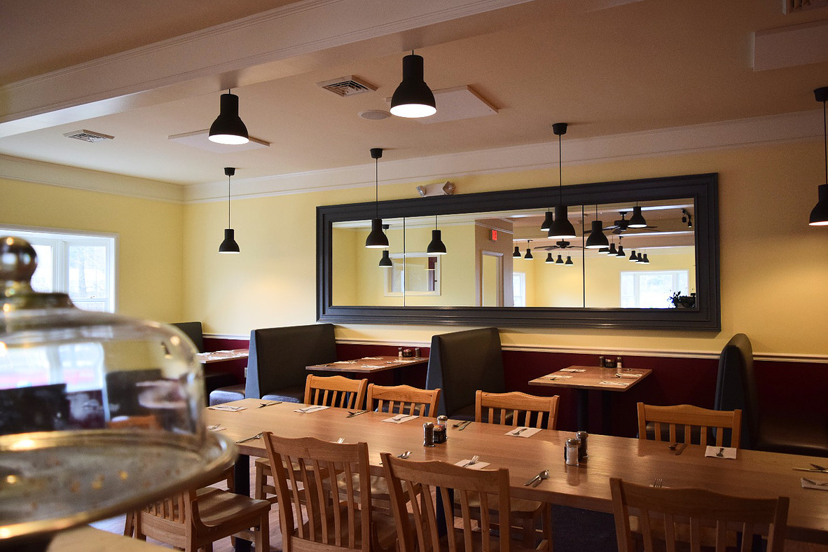 On A Roll Cafe And Catering